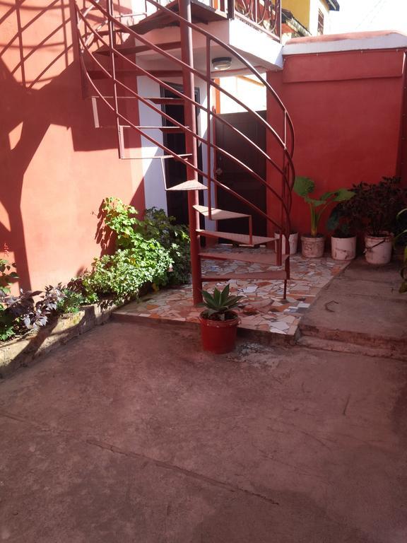 K6 Chambres D'Hote Ivato  Exterior foto